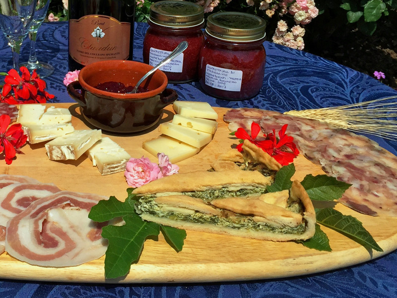 _antipasti_misto_salumi_torta